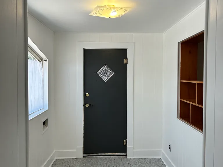 201 Bryn Mawr Dr SE — Photo 4