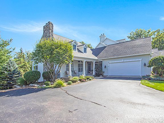 3rd image of 8364 Wallinwood Springs Dr #63