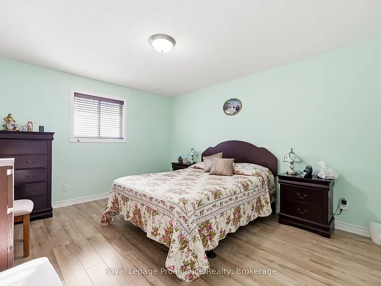 23 Fox Den Dr — Photo 11