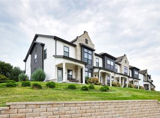 6460 Galleria Dr UNIT 1101, West Des Moines, IA 50266