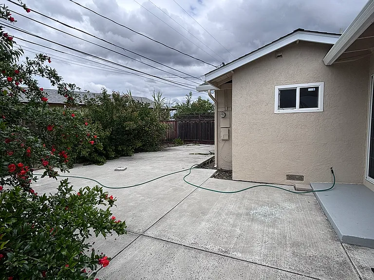 4901 Yellowstone Park Dr — Photo 29
