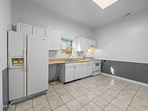 4th image of 506 Wooster Street