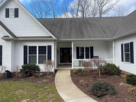 2nd image of 7417 N Canyon Ct