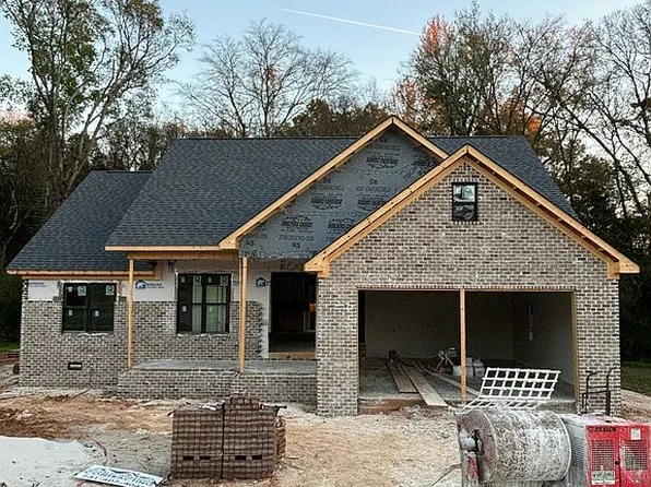 50 Melrose Cv, Savannah, TN 38372