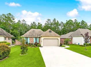 384 Beebalm Cir, Covington, LA 70435