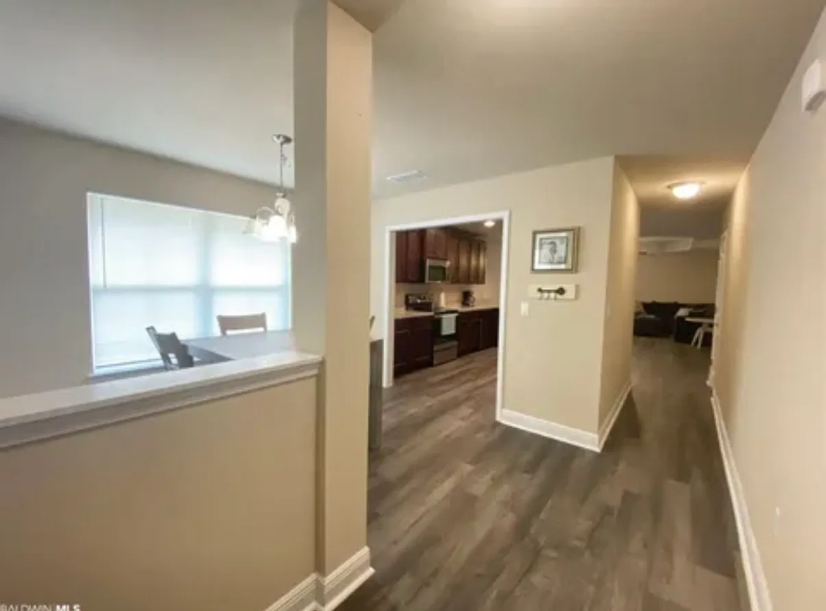 3 bed, 1668 sqft, $2,295 — Photo 4