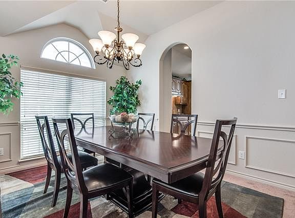 4th image of 1420 Soaptree Ln