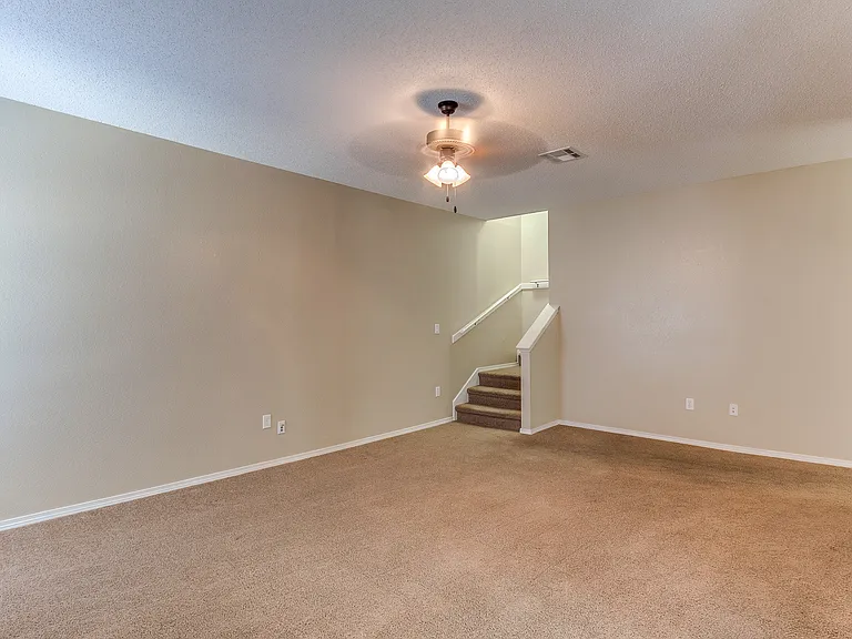 11296 Bullseye St — Photo 15