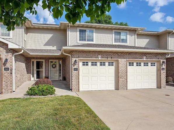 1300 Alpine Dr Unit 303, Green Bay, WI 54311