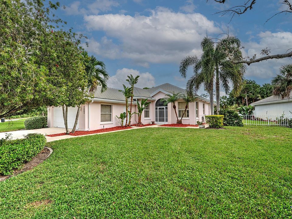 1st image of 7483 SE Fiddlewood Ln