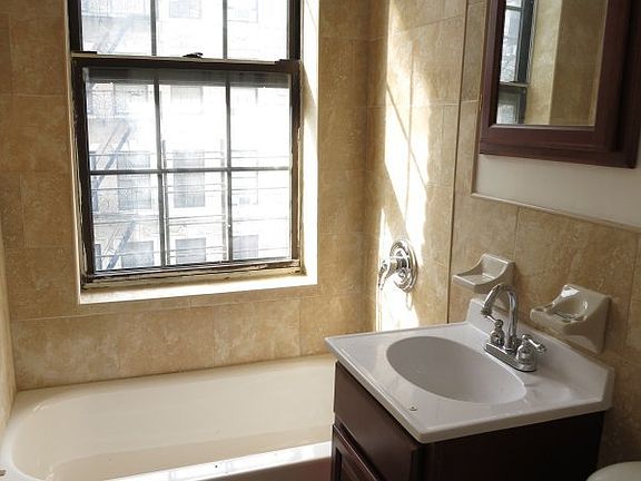 5th image of 247 W 149th St APT 2D