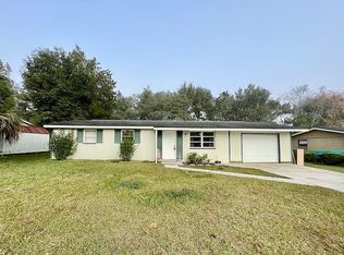 2207 W Austin Dr, Citrus Springs, FL 34434