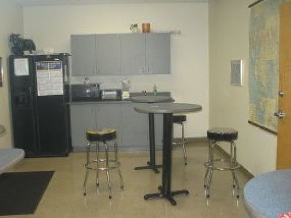 4th image of 5730 E Columbus Dr