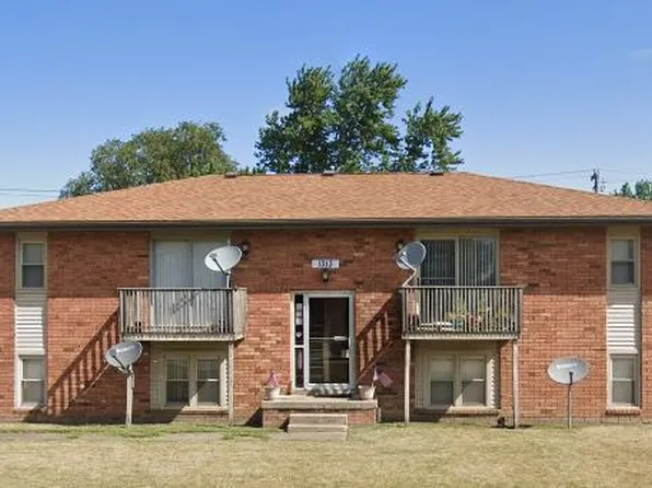 1313 4h Park Rd #3, Pontiac, IL 61764