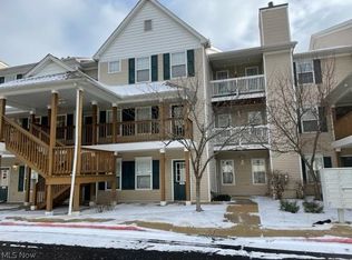 28360 Center Ridge Rd APT 208, Westlake, OH 44145