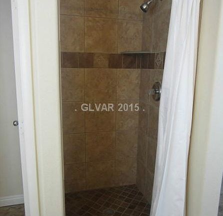4th image of 5329 Greta Garbo St