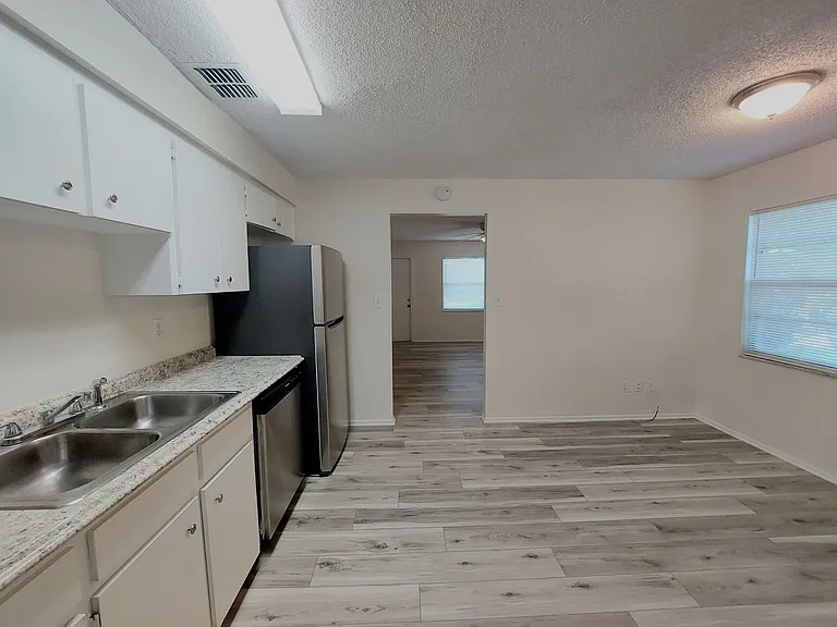 3732 County Line Rd — Photo 8