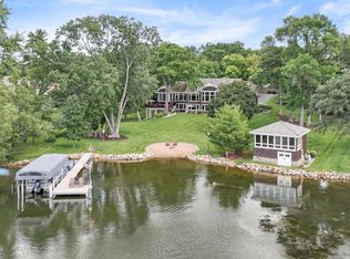 3535 Siems Ct, Saint Paul, MN 55112