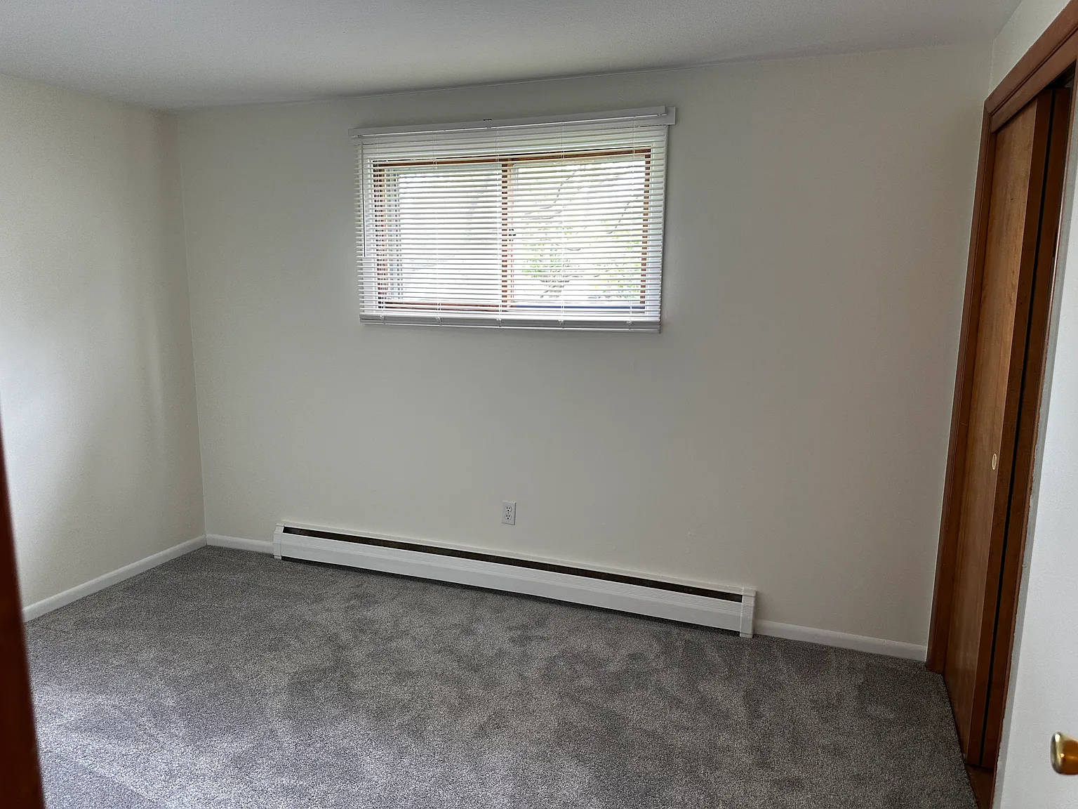 3 bed, 1020 sqft, $1,495 — Photo 4