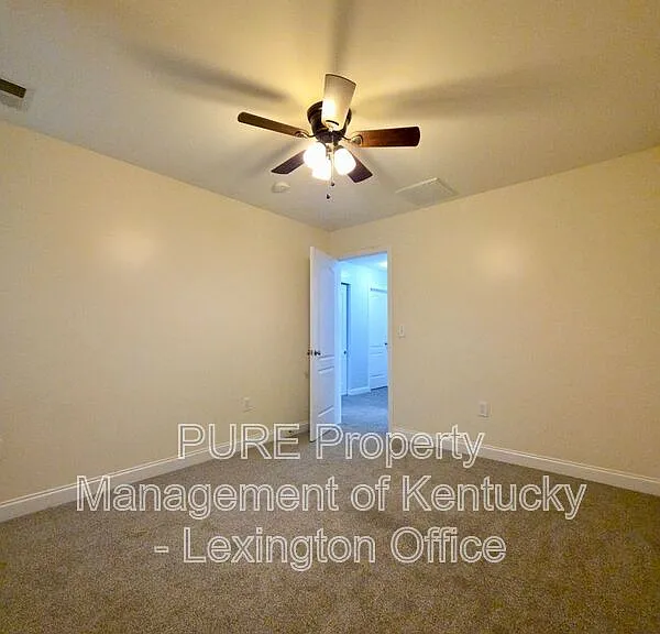106 Ballard Ct — Photo 21