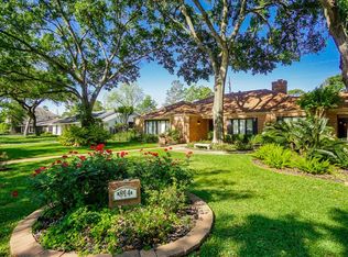 814 Chimney Rock Rd, Houston, TX 77056