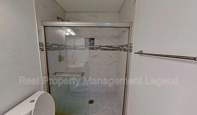 2320 Brockbank Dr — Photo 12