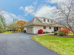 425 Prairie Ave, Winthrop Harbor, IL