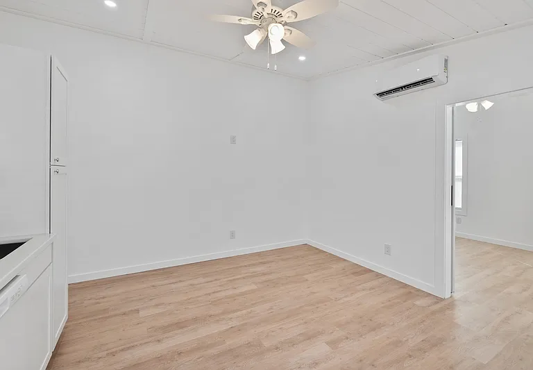 720 Pritchett Ln #22 — Photo 3