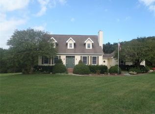 925 Schaper Rd, Foristell, MO 63348