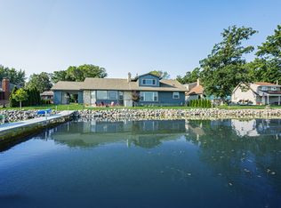 4984 210th St N, Forest Lake, MN 55025