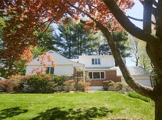 70 Abingdon Ln, Scarsdale, NY 10583