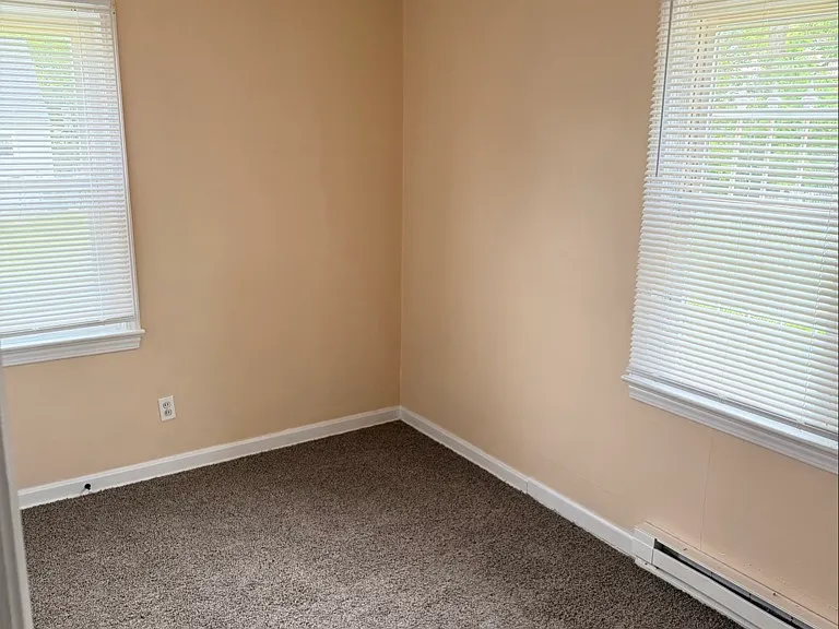 181 E Judson Ave — Photo 8
