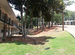 2216 Church St APT 26, Oxford, MS 38655