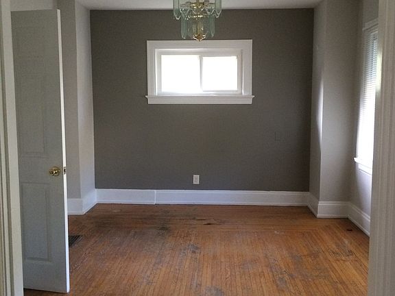 4th image of 6046 Kennedy Ave