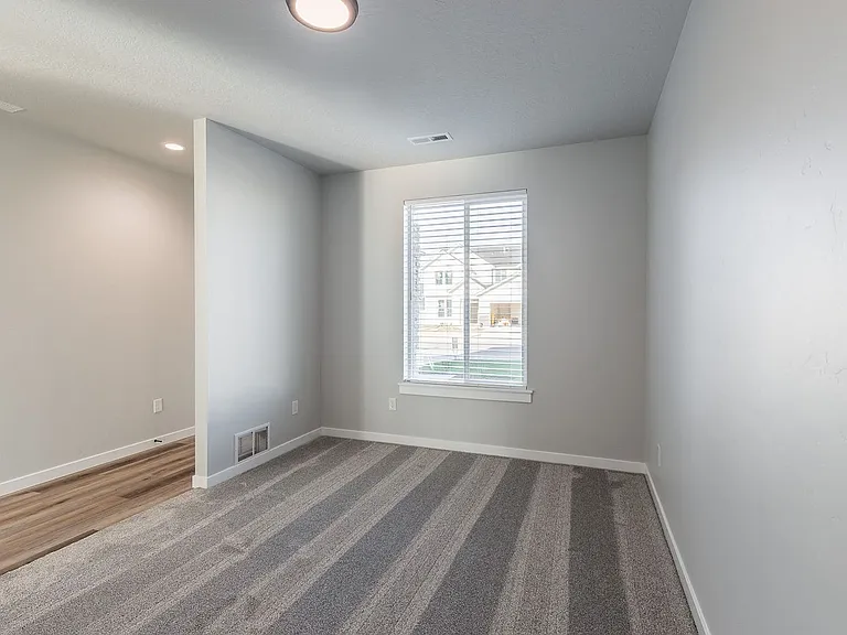 2640 N Silver Wolf Ave — Photo 25