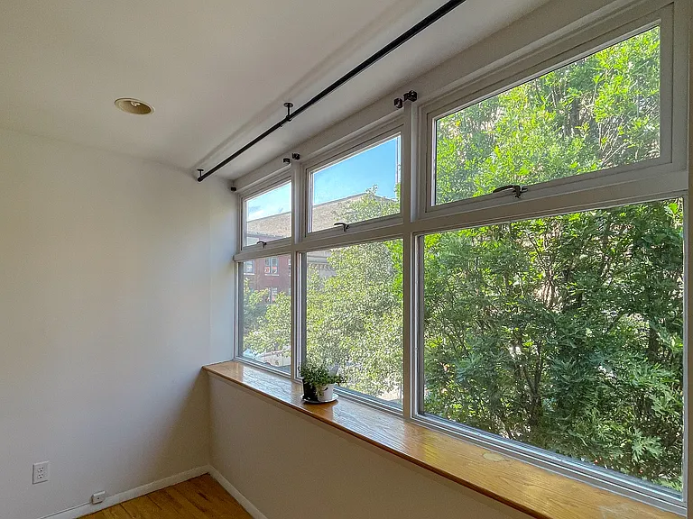200 Pacific St #2 — Photo 7