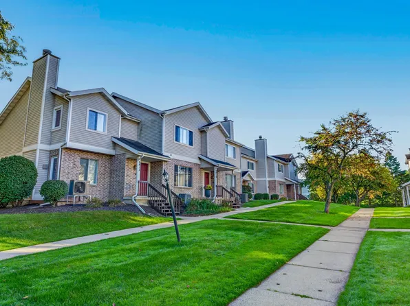 6823 Raymond Rd, Madison, WI 53719