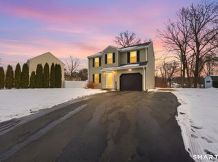 19 Rainbow Creek, Windsor, CT 06095