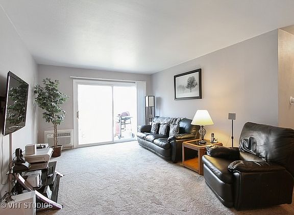 2nd image of 775 Grove Dr APT 206