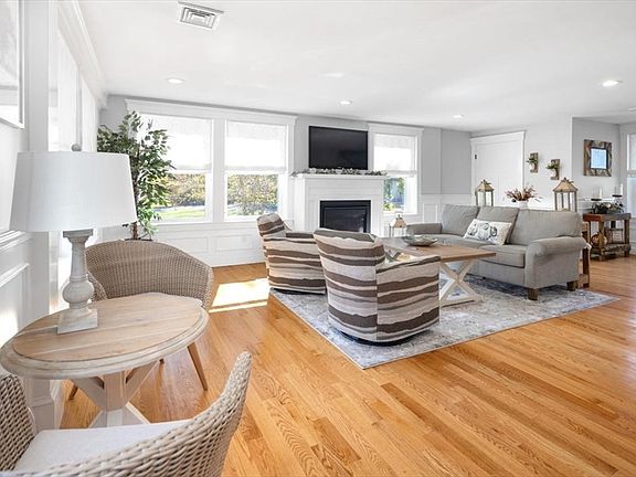 2nd image of 93 Beechwood St #1
