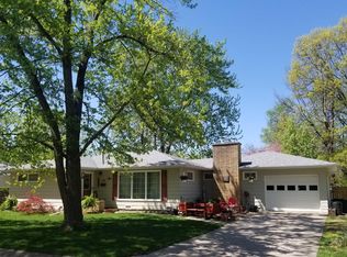2 Kellogg Dr, Centralia, MO 65240