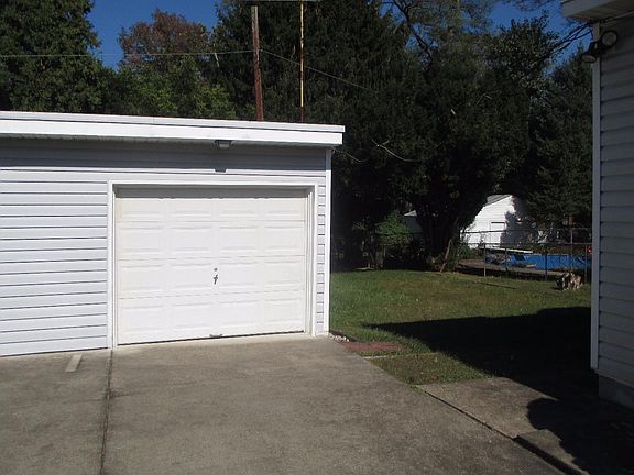 4th image of 9340 Trout Rd