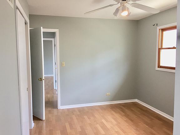 4th image of 2635 W 98th Pl