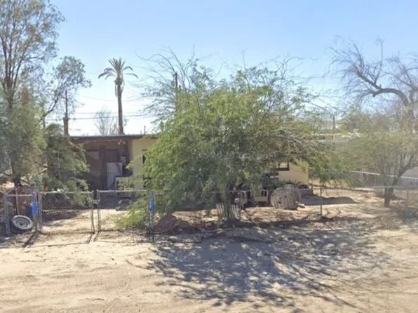 217 E 1st St, Niland, CA 92257