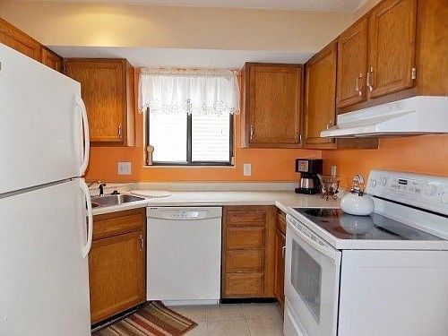5th image of 996 Crisfield Dr