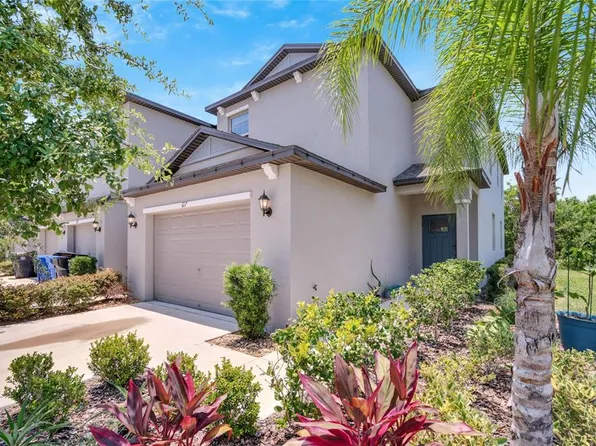 617 Royal Empress Dr, Ruskin, FL 33570