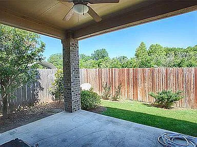 1101 Amazon Lilly Cv — Photo 6