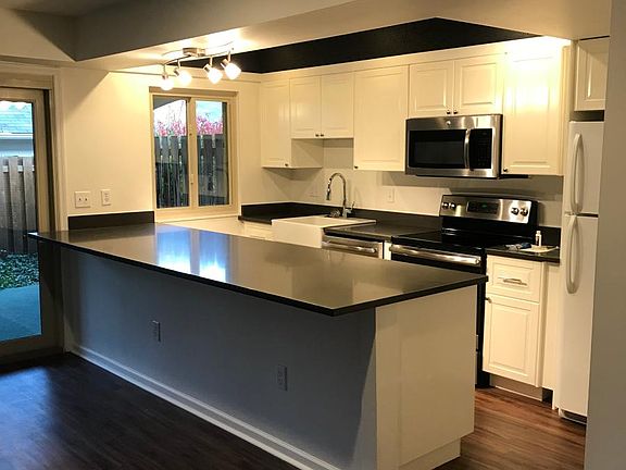 Quartz Counters
