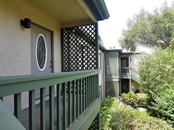 3rd image of 1512 Pelican Point Dr #262