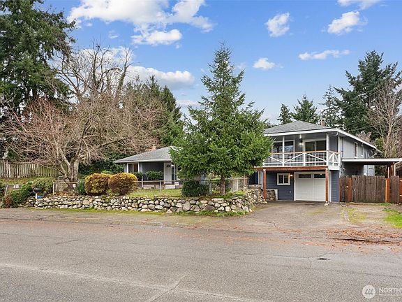 3rd image of 10219 Barnes Lane S